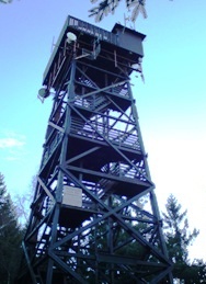Hutwisch, 896 m, Kernstockwarte 22 m, Bucklige Welt