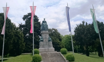 Wr.Neustadt