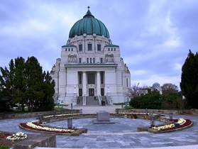 Karl-BorromÃÂ¤us-Kirche Zentralfriedhof